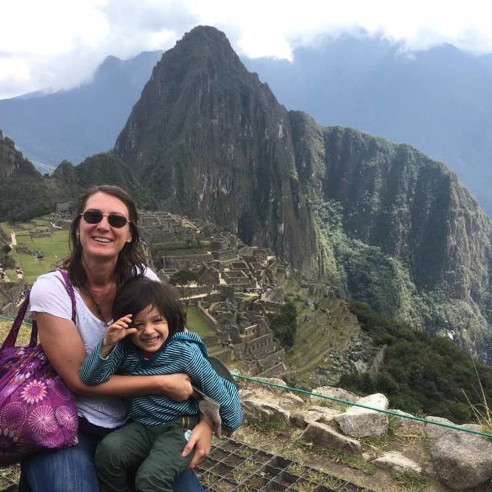 Meet your Posher, Cara